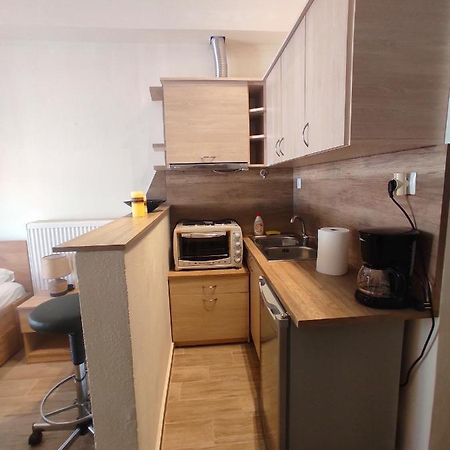 Center Apartment أليكسانثيربوليس المظهر الخارجي الصورة